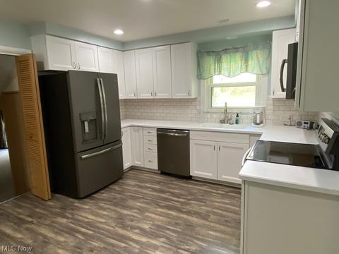 853 Mark Dr, Akron, OH 44313 photo 7