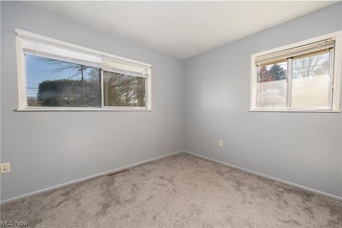 405 Seneca Dr, Dover, OH 44622 photo 12