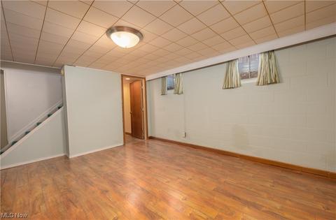 405 Seneca Dr, Dover, OH 44622 photo 16