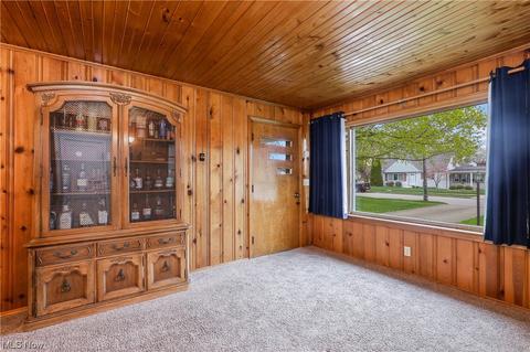 348 Valleyview Ave NW, Canton, OH 44708 photo 11