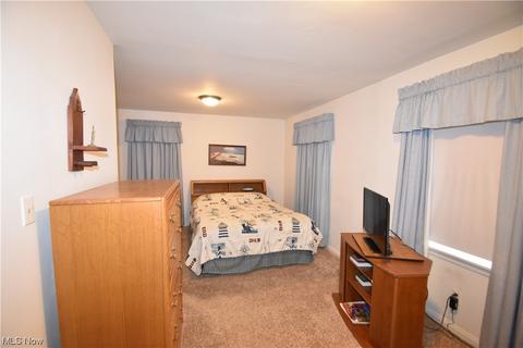 4038 Risher Rd, Youngstown, OH 44511 photo 11