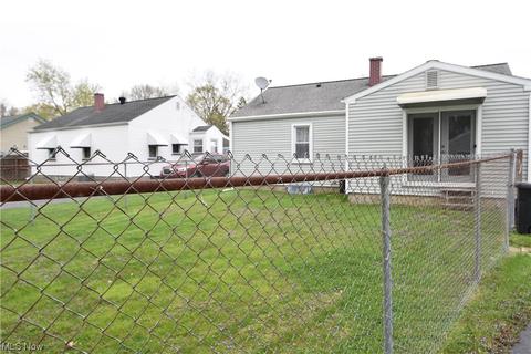4038 Risher Rd, Youngstown, OH 44511 photo 21