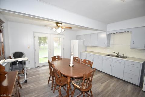4038 Risher Rd, Youngstown, OH 44511 photo 7