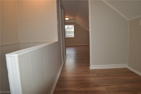 296 E 246th St, Euclid, OH 44123 photo 11