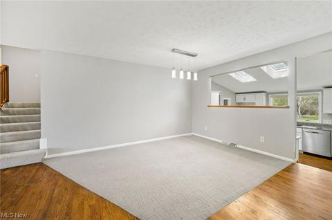 3323 Spring Valley Rd, Akron, OH 44333 photo 11