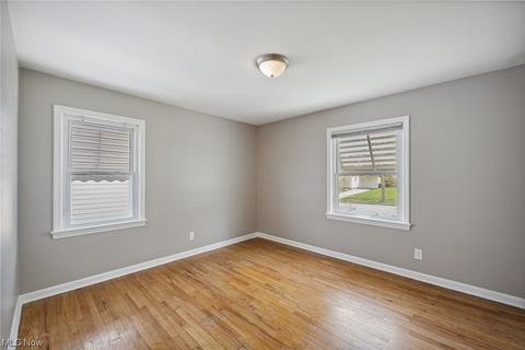 1712 E 238th St, Euclid, OH 44117 photo 22
