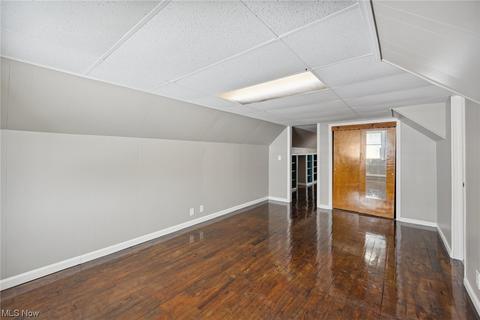 1712 E 238th St, Euclid, OH 44117 photo 16