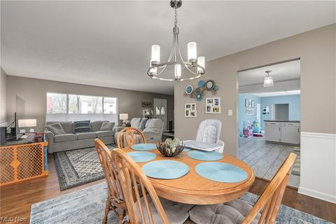 9611 Elsmere Dr, Parma, OH 44130 photo 11