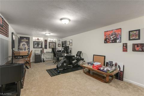 9611 Elsmere Dr, Parma, OH 44130 photo 27