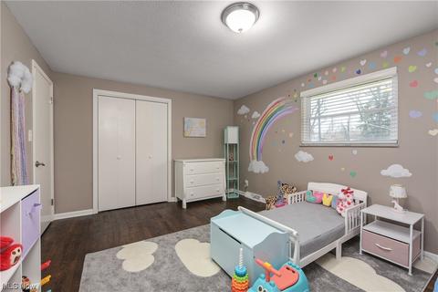 9611 Elsmere Dr, Parma, OH 44130 photo 23