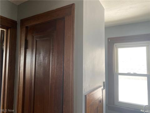 19450 Ormiston Ave, Euclid, OH 44119 photo 17