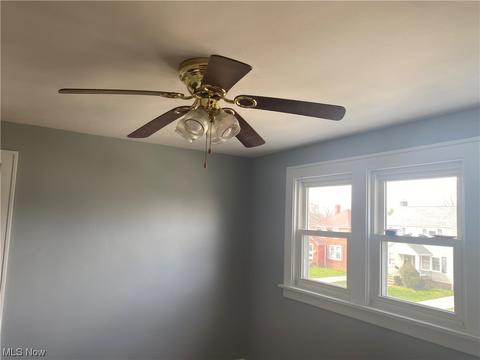 19450 Ormiston Ave, Euclid, OH 44119 photo 18