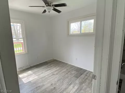 2326 W 16th St, Ashtabula, OH 44004 photo 5