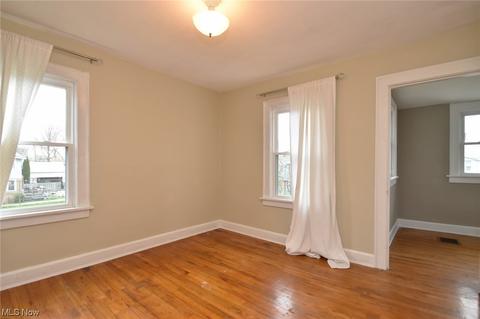 101 E 219 St, Euclid, OH 44123 photo 17