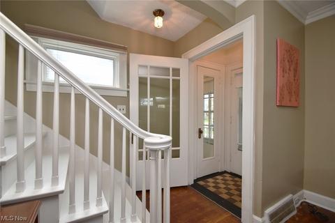 101 E 219 St, Euclid, OH 44123 photo 2