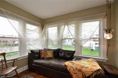 101 E 219 St, Euclid, OH 44123 photo 10