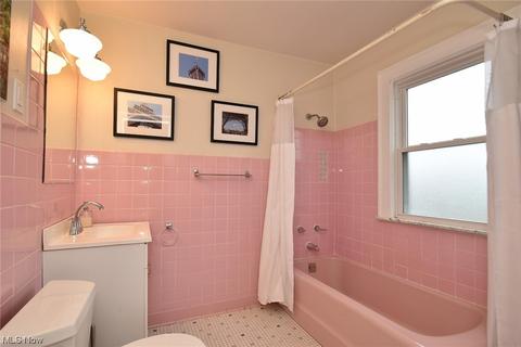 101 E 219 St, Euclid, OH 44123 photo 24