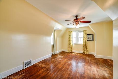 175 Baker St, Berea, OH 44017 photo 23