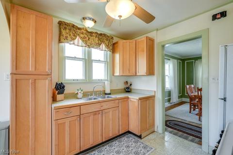 175 Baker St, Berea, OH 44017 photo 19
