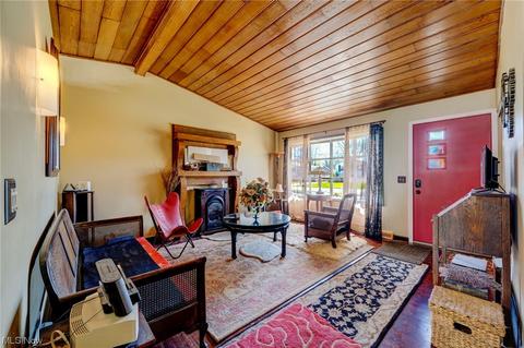 908 Wilder Ave, Elyria, OH 44035 photo 8