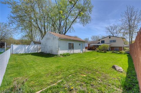 908 Wilder Ave, Elyria, OH 44035 photo 7