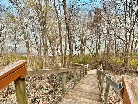 3235 Lake Rd W, Ashtabula, OH 44004 photo 30