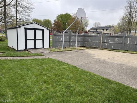 4201 Edgewood Dr, Lorain, OH 44053 photo 20