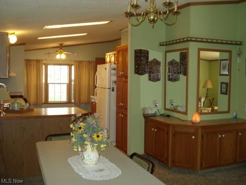 9640 Colton Rd, Windham, OH 44288 photo 6
