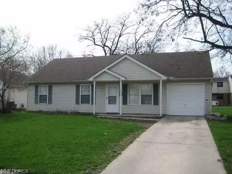 1544 E 29th St, Lorain, OH 44055