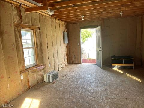201 E South St, Barnesville, OH 43713 photo 26