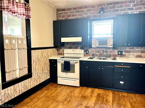 201 E South St, Barnesville, OH 43713 photo 20