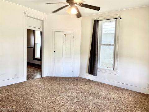 201 E South St, Barnesville, OH 43713 photo 10