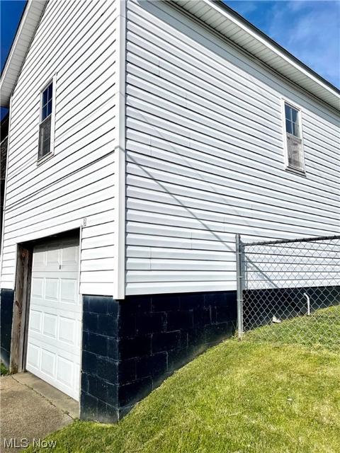 201 E South St, Barnesville, OH 43713 photo 21