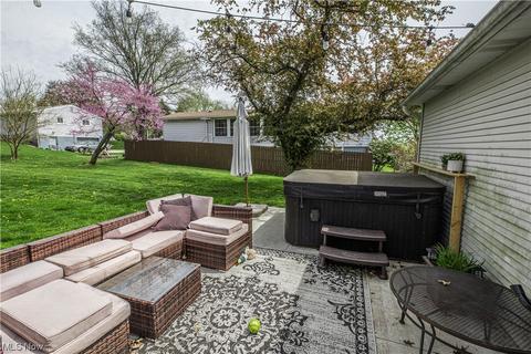 796 Robin Dr, Wadsworth, OH 44281 photo 32
