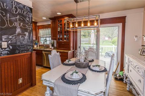 796 Robin Dr, Wadsworth, OH 44281 photo 9