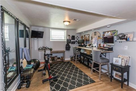 796 Robin Dr, Wadsworth, OH 44281 photo 25
