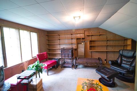 5249 Erwin St, Maple Heights, OH 44137 photo 12