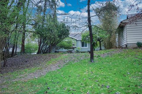 5249 Erwin St, Maple Heights, OH 44137 photo 21