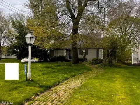 1257 Western Ave SW, Canton, OH 44710