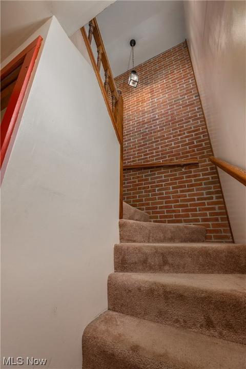 2285 Diamond St NE, Canton, OH 44721 photo 35