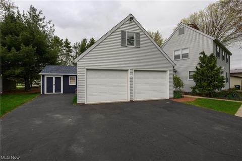 2285 Diamond St NE, Canton, OH 44721 photo 7
