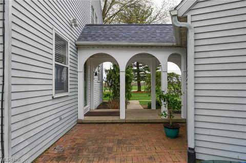 2285 Diamond St NE, Canton, OH 44721 photo 13
