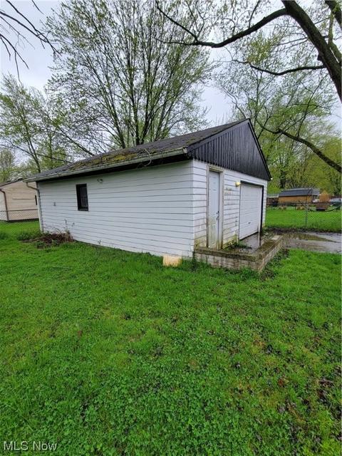 533 Denison Ave, Elyria, OH 44035 photo 12