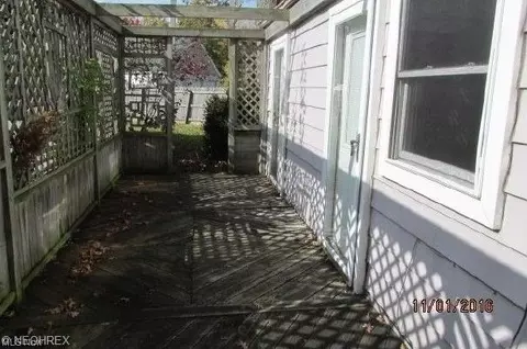 2230 E 41st St, Lorain, OH 44055 photo 8