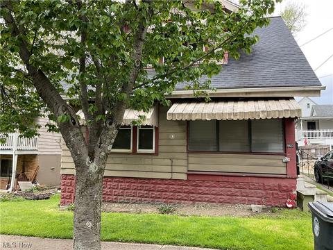 960 Sawyer Ave, Akron, OH 44310 photo 2