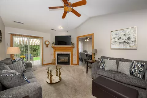 1312 Stardust Ave NW, Canton, OH 44708 photo 4