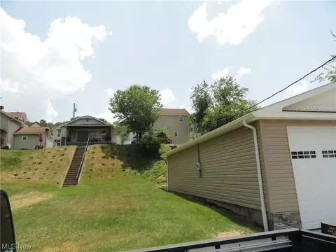 511 Knowles Ln, Chester, WV 26034 photo 24
