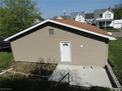 511 Knowles Ln, Chester, WV 26034 photo 19