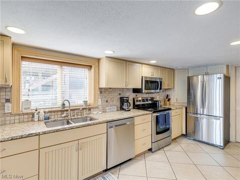 3577 Mong Ave, Coventry, OH 44319 photo 22