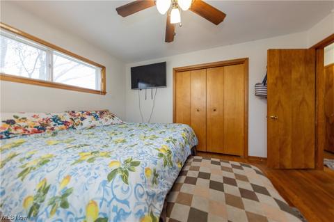 110 E 206th St, Euclid, OH 44123 photo 9